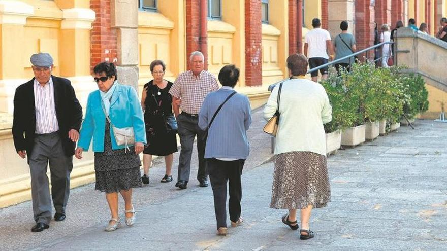 El Partido Popular arrasa en todos los colegios, incluidos feudos de la izquierda