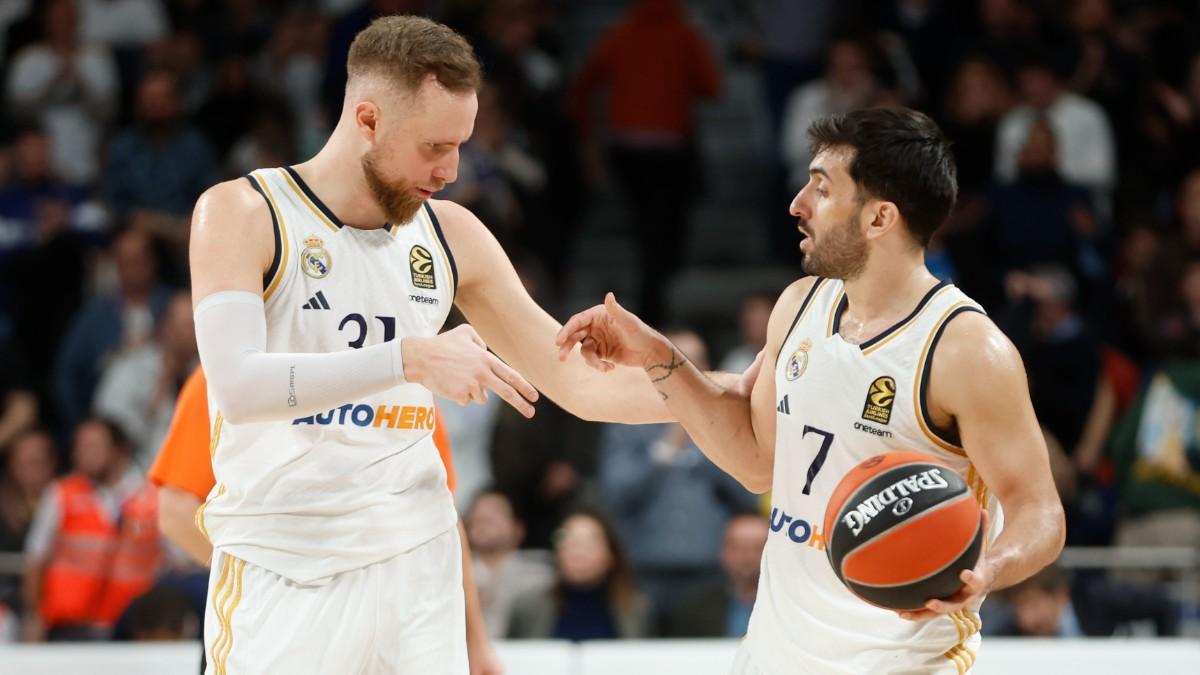 Dzanan Musa y Facundo Campazzo, en el partido de Euroliga ante Olympiacos