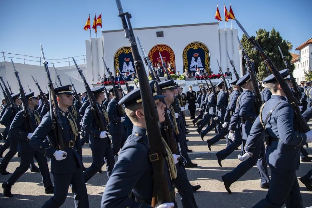 Acto de jura de bandera en la Academia General del Aire