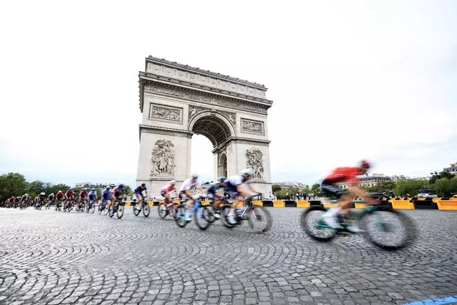 IMÁGENES | Las mejores imágenes de la etapa 21 del Tour de Francia