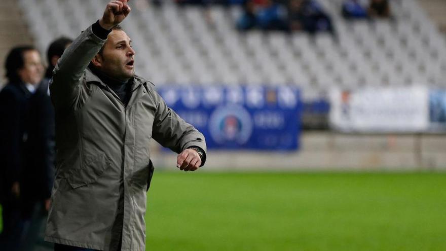 Rubén Baraja, en un partido de Segunda en el Tartiere.