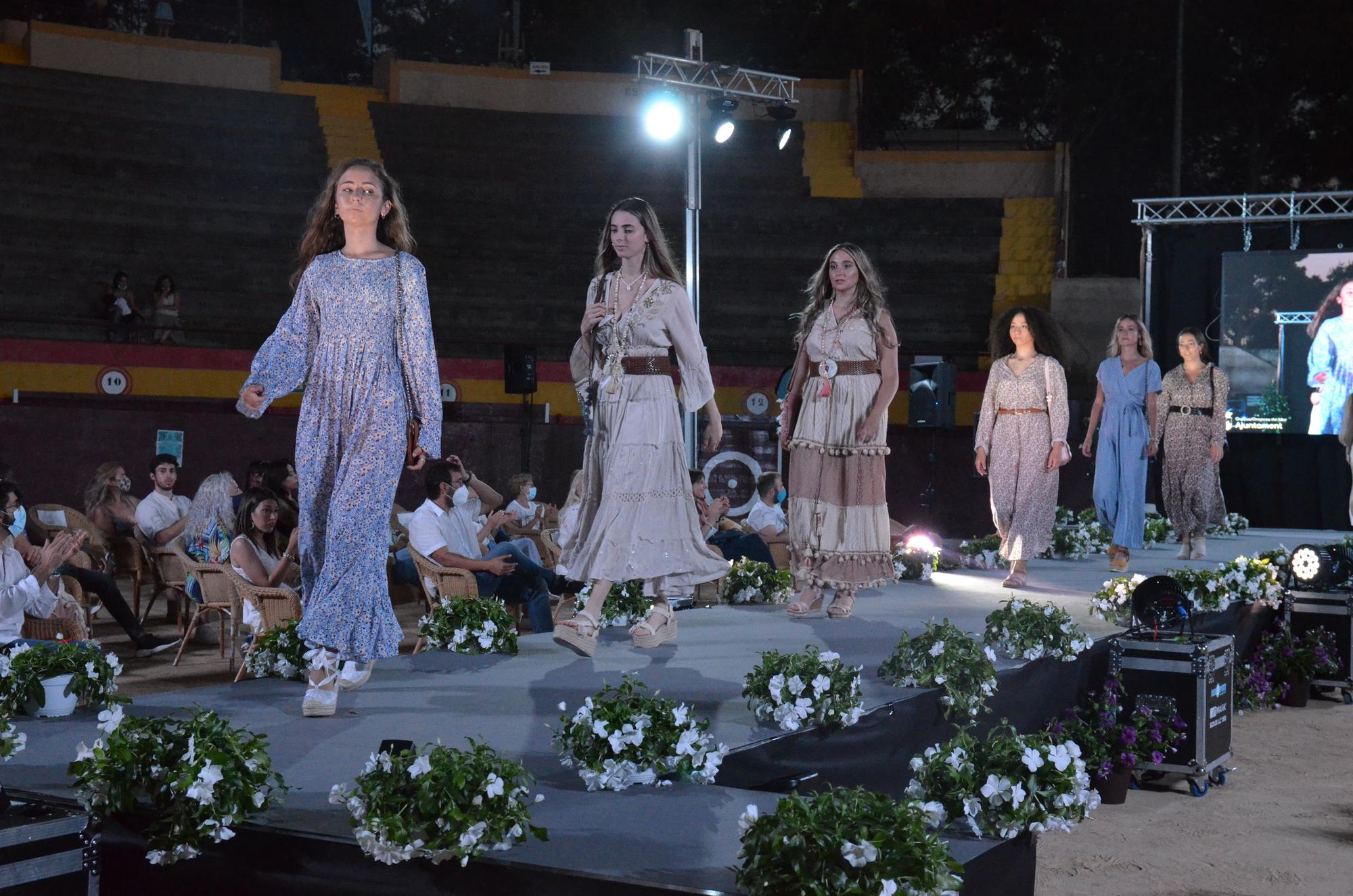 Las mejores fotos del primer gran desfile de la Semana de Moda de Orpesa