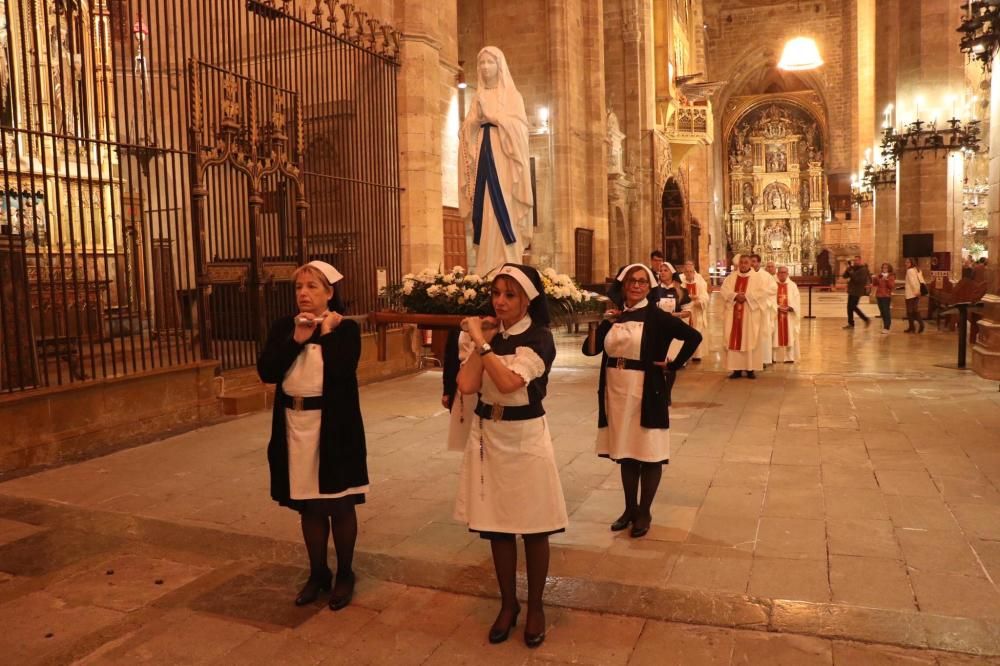 Peregrinación de las reliquias de Santa Bernadette