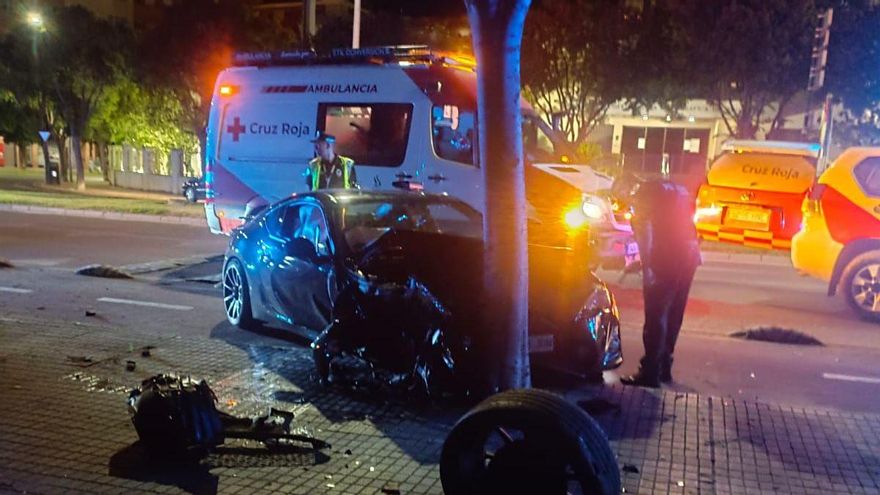 Dos accidentes de tráfico, 43 intervenciones de Cruz Roja y disuelto un botellón, las cifras de la noche de San Juan en Badajoz