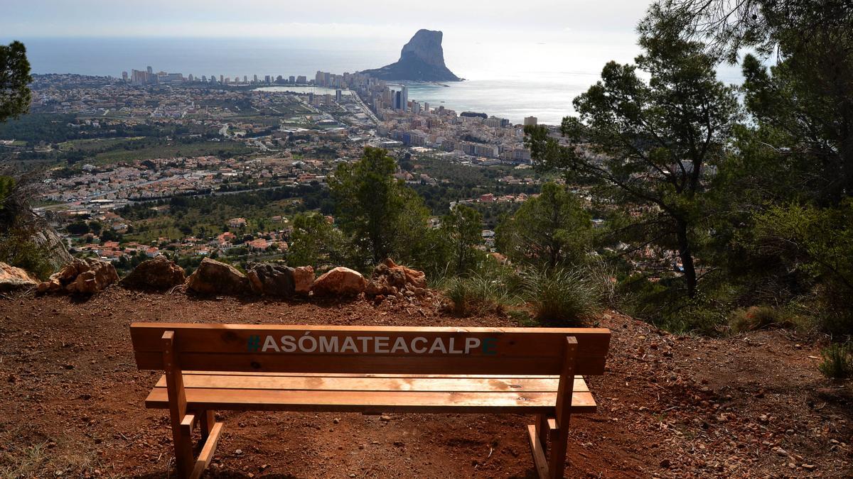 El banco y la bahía de Calp