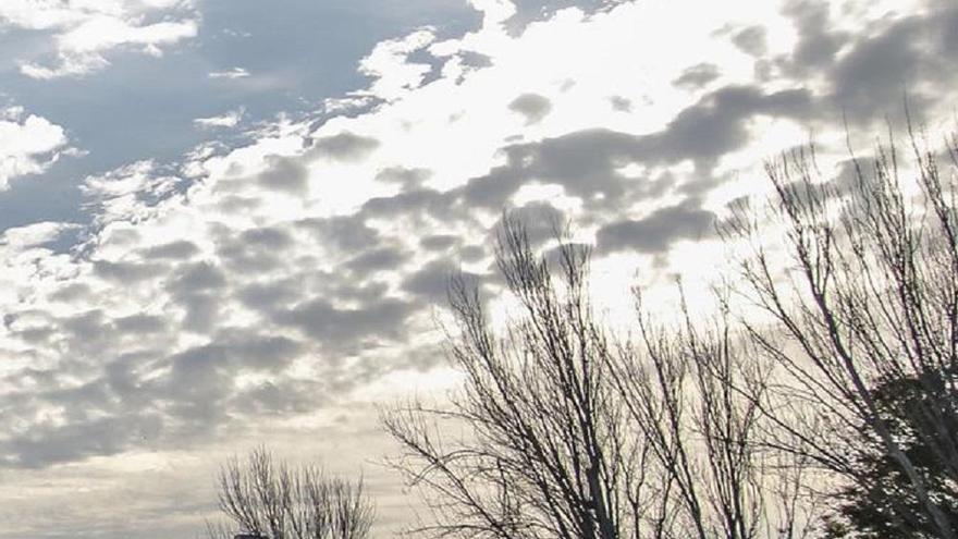 El tiempo en Córdoba: cielos nubosos o cubiertos