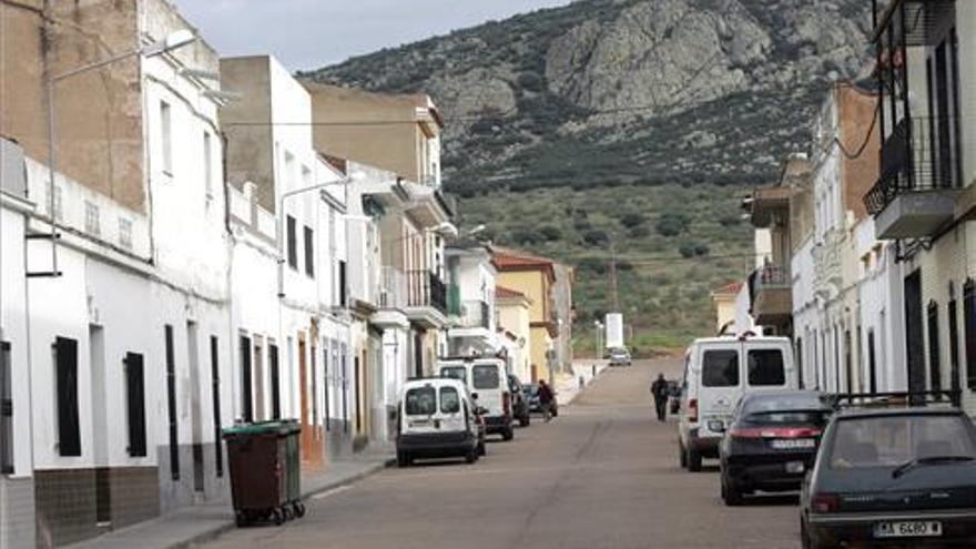 Rescatado un hombre en la Sierra de San Serván