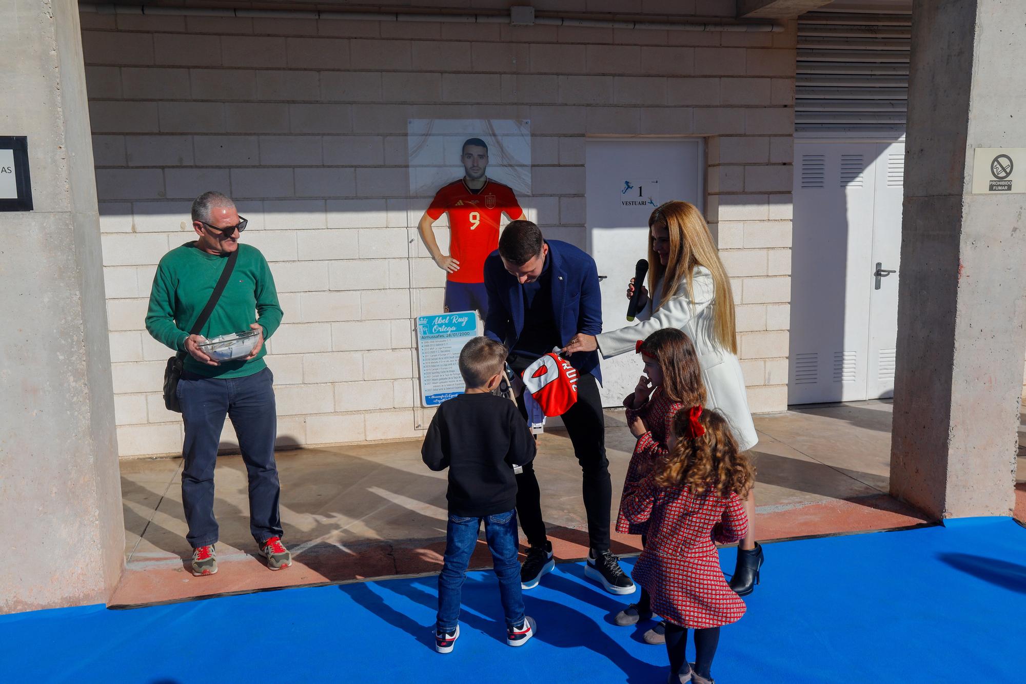 Las mejores imágenes del homenaje a Abel Ruiz