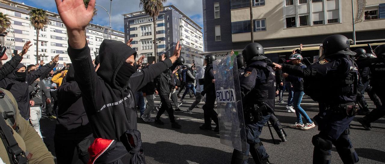 Una imagen de los altercados registrados esta semana en Cádiz.