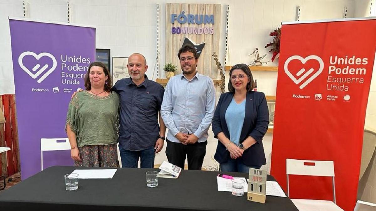 Lidia Montero, Manolo Copé, Alejandro Aguilar y Estefanía Blanes, este jueves en Alicante.