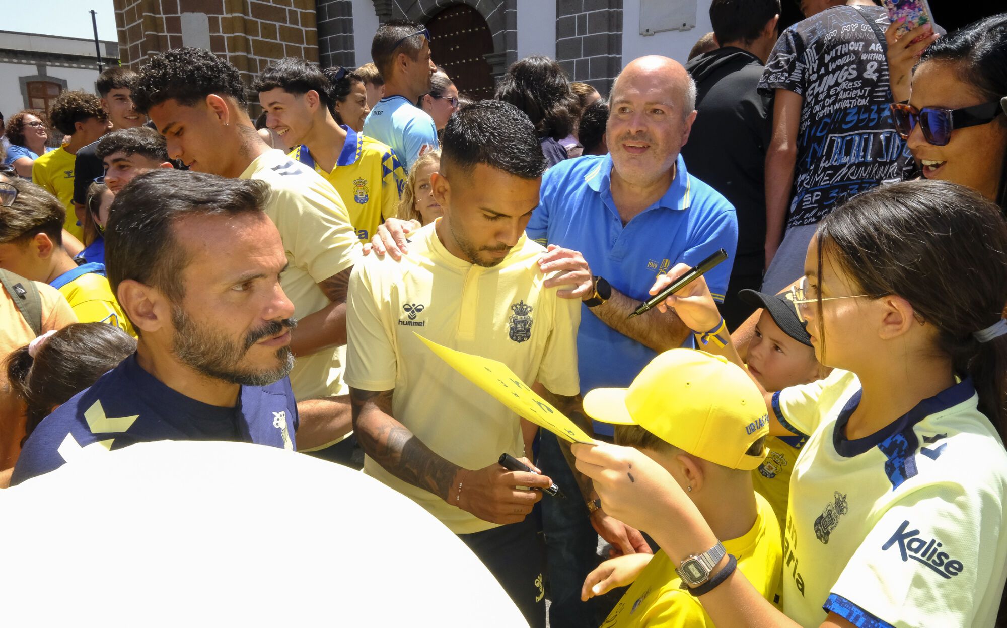 Ofrenda anual de la UD Las Palmas a la Virgen del Pino