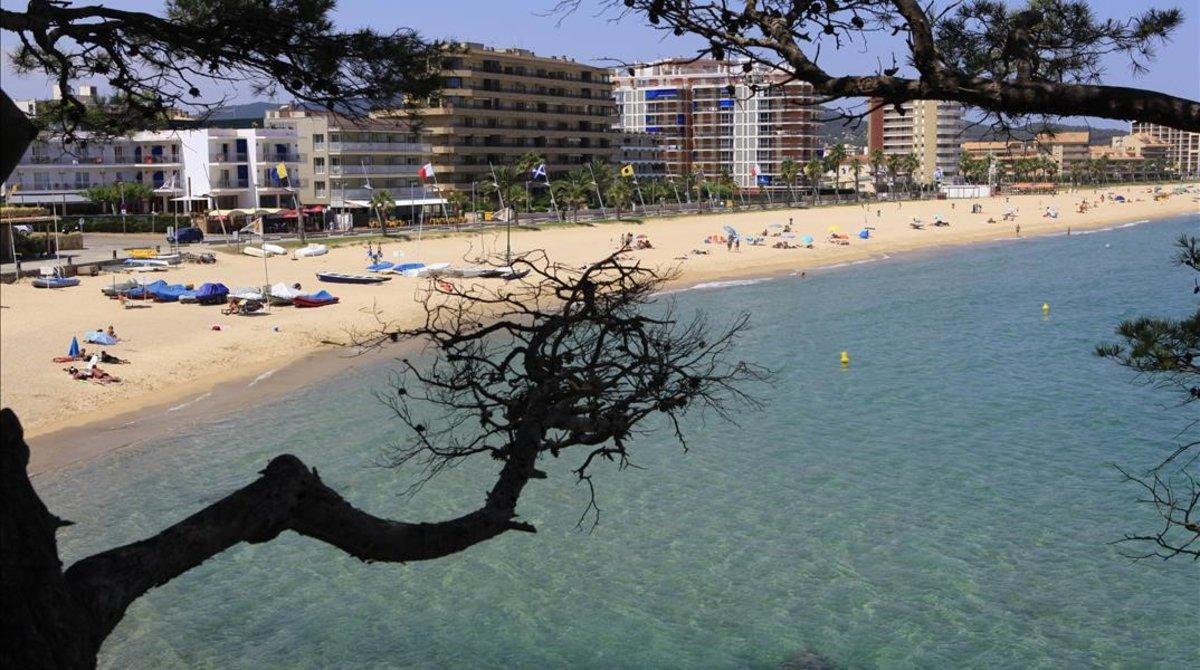 undefined16378328 sant antoni de calonge 29 06 2011 playa urbana y agua en un 190806162427