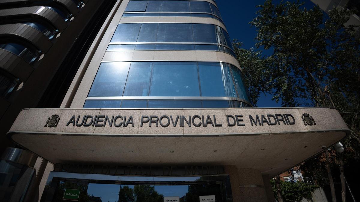 ABSUELTOS DE ATROPELLO MADRID | Absueltos de dar una paliza a tres jóvenes y atropellar a uno de ellos porque las víctimas dicen ahora que no recuerdan nada