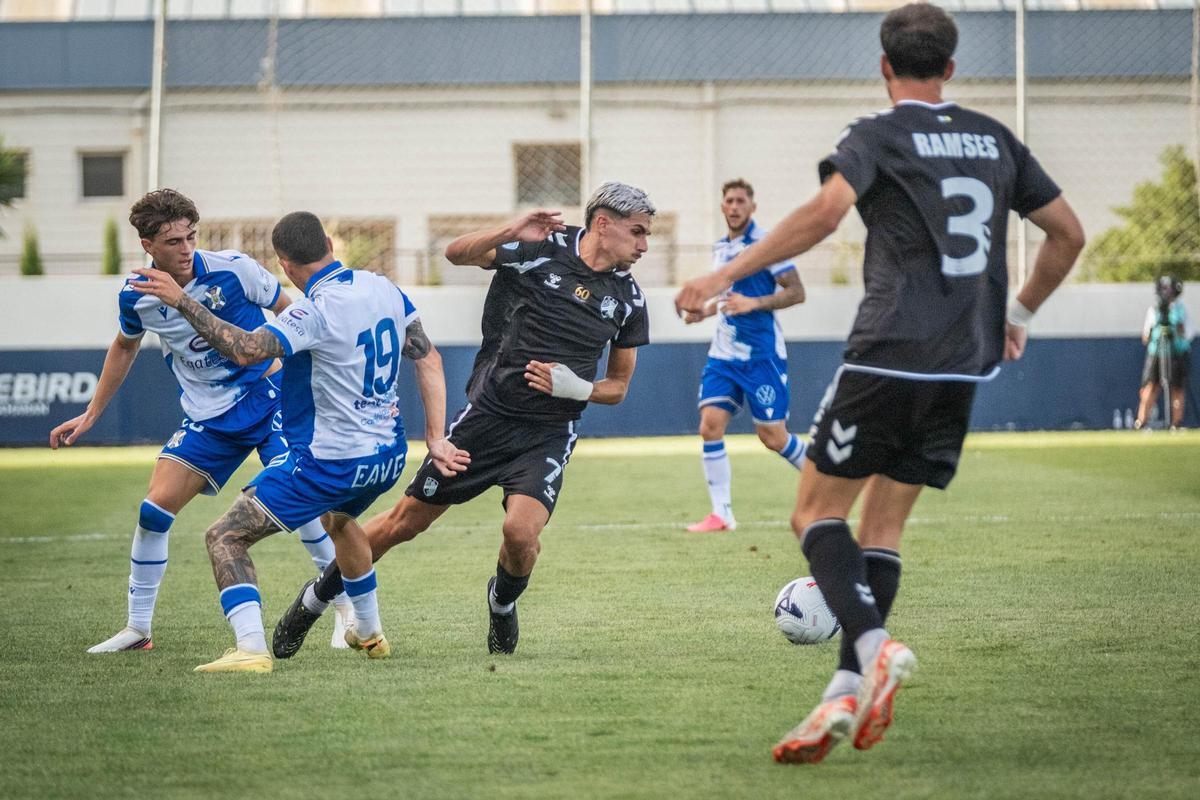 Partido amistoso entre el CD Tenerife y el Tamaraceite