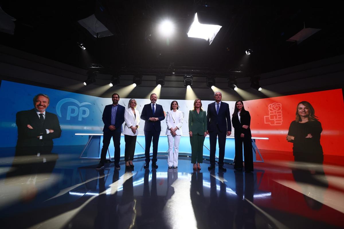 EN IMÁGENES | Así ha sido el cara a cara entre Pilar Alegría y Jorge Azcón por el 8F en Aragón TV