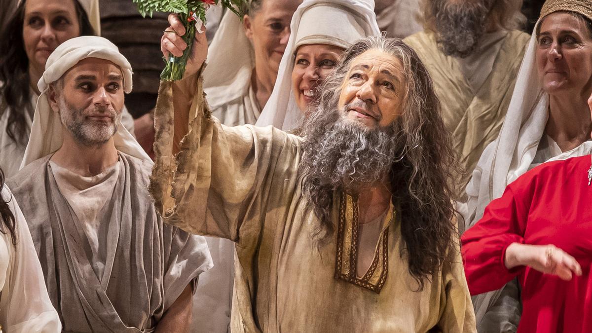 Plácido Domingo tras la primera función de &#039;Nabucco&#039;, en 2019.