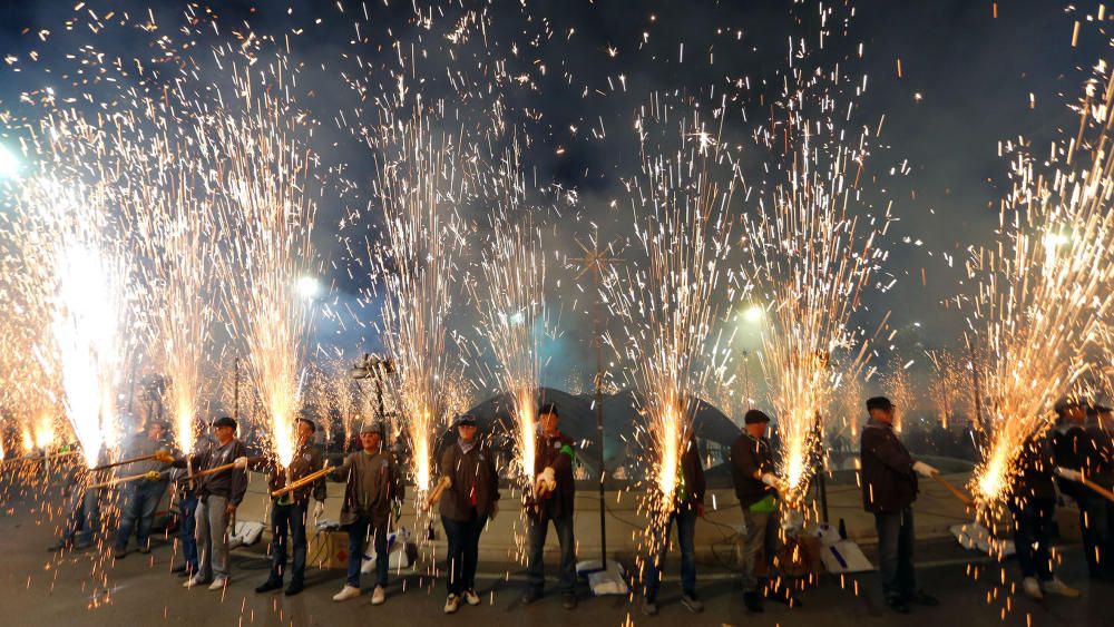 Instante de la Passejà de Sant Onofre celebrada el sábado por la noche en Quart de Poblet.