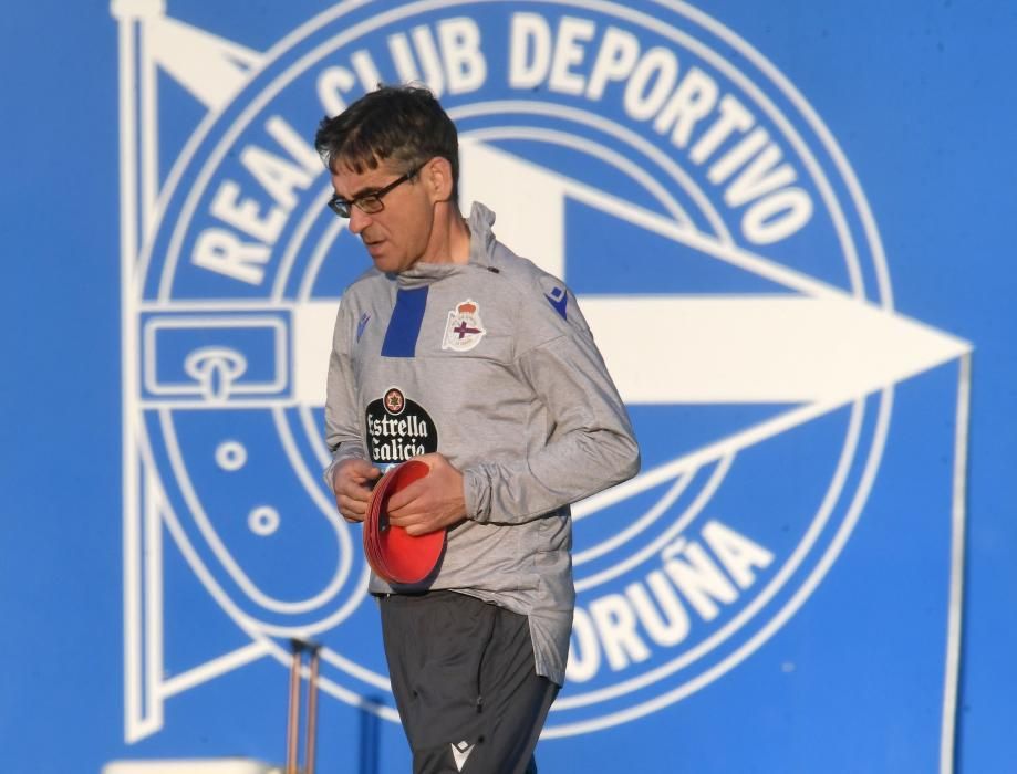 Fernando Vázquez reparte juego en Año Nuevo