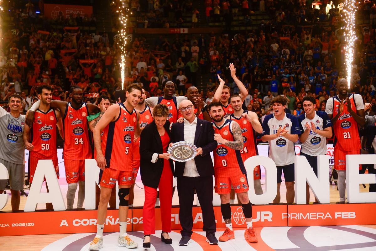Fiesta del ascenso del Leyma Coruña a Liga ACB