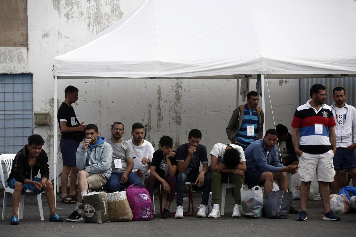 Algunos de los 104 migrantes rescatados de la tragedia del mediterráneo Algunos de los 104 migrantes rescatados de la tragedia del mediterráneo