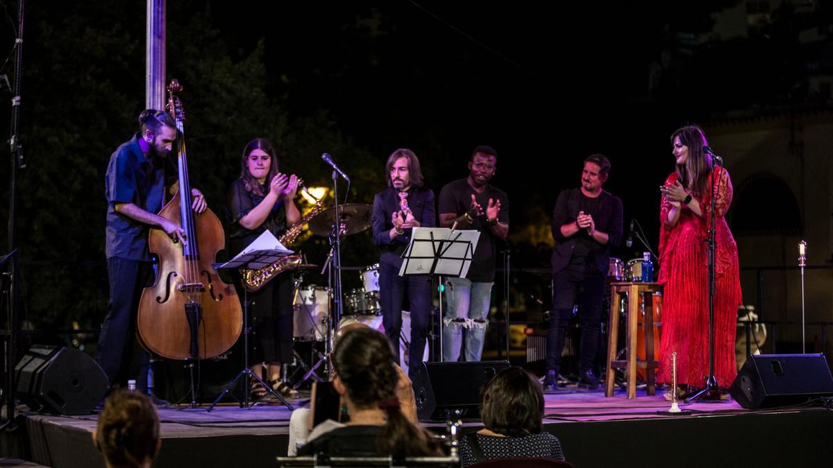 Esperanza Delgado unió a músicos cordobeses con compañeros de la universidad de Boston
