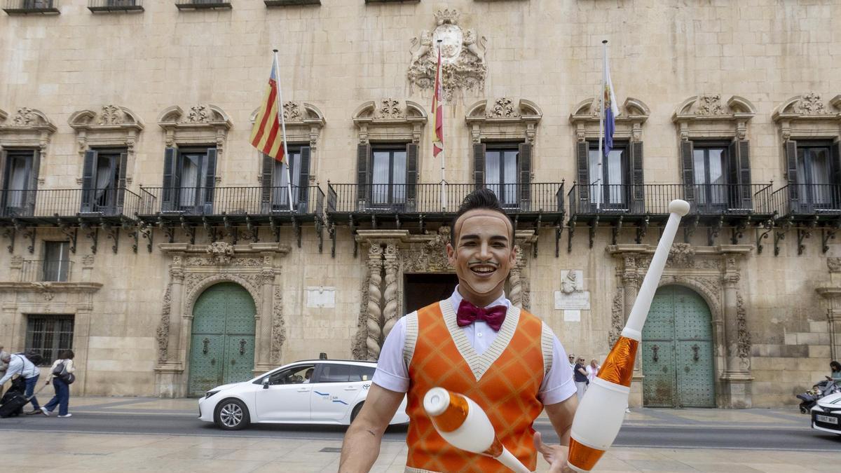 El Ayuntamiento de Alicante presenta el nuevo espectáculo del Circo del Sol 'Kurios: Gabinete de curiosidades'