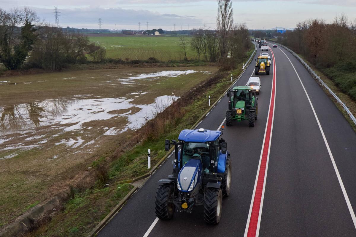 Tractorada a l´Eix Transversal