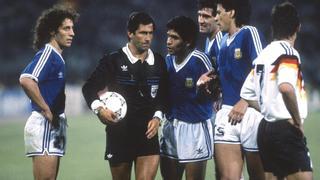 Un árbitro vetado en la final de un Mundial (1990)