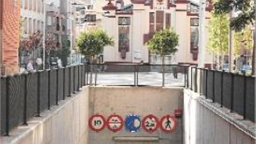 Intervención se opone a renegociar el déficit anual del parking de Almassora