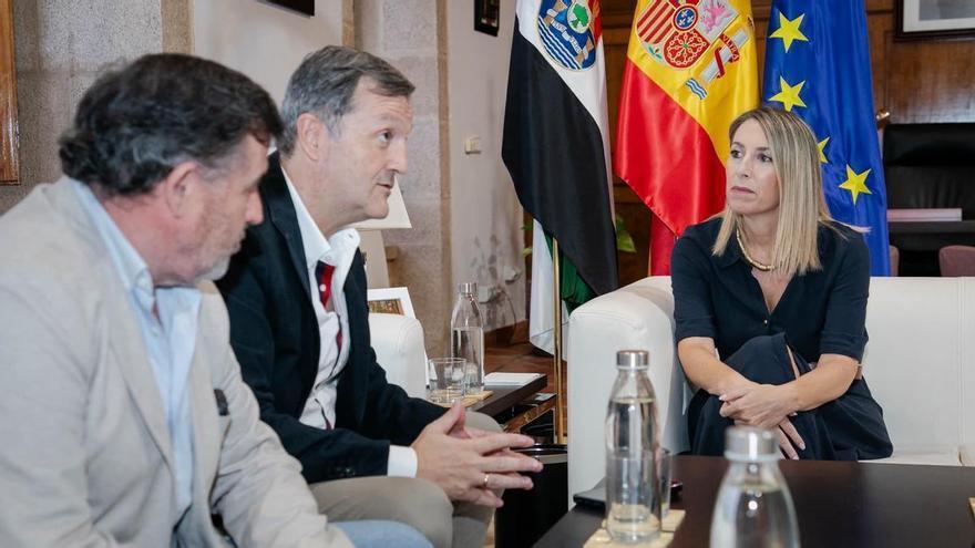 CSIF ve margen para la equiparación salarial de los empleados públicos tras reunirse con Guardiola