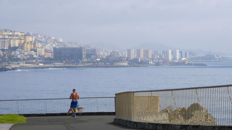 La cumbre de Gran Canaria roza los 40 grados y afronta otra jornada en aviso naranja