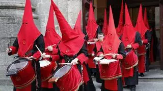 Lluvias generalizadas el Jueves Santo en Galicia: procesiones suspendidas por el temporal