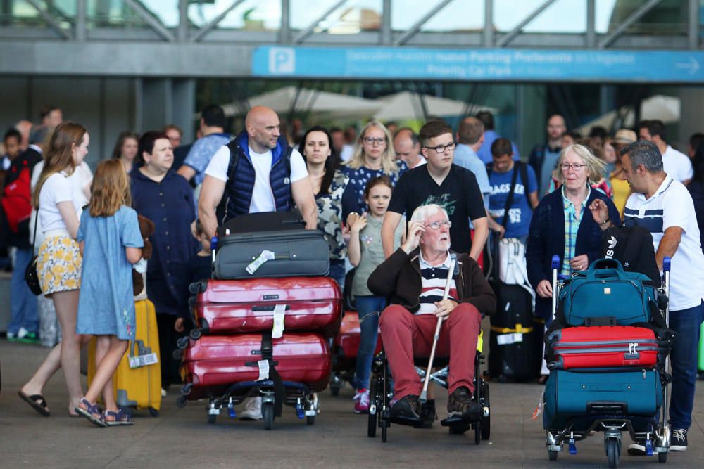 Operación salida en el aeropuerto de Málaga