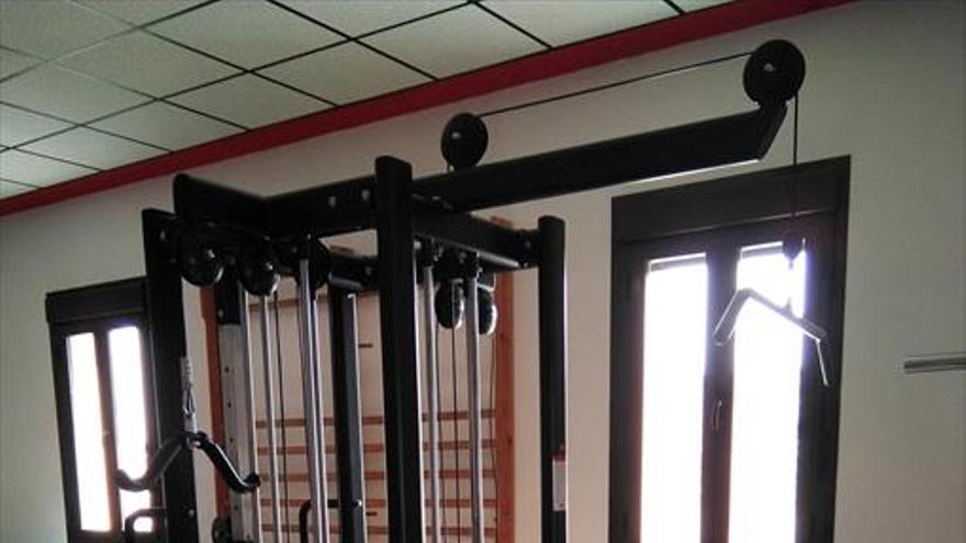 El gimnasio municipal refuerza su oferta con nuevas máquinas