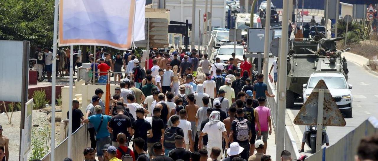 A prisión en Ceuta nueve migrantes y expulsados otros dos por diversos delitos