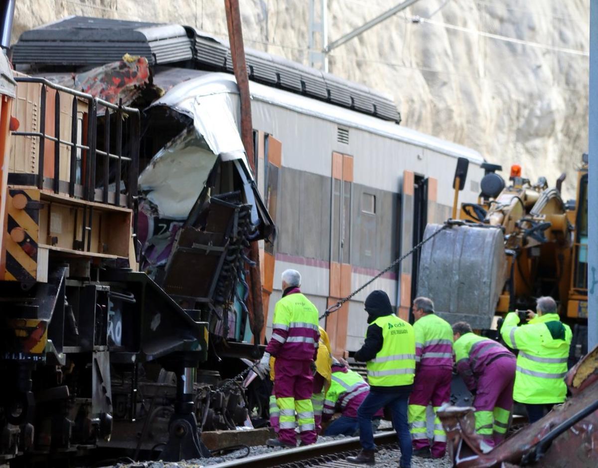 tren-accidente-foto-dia-11 tren-accidente-foto-dia-11