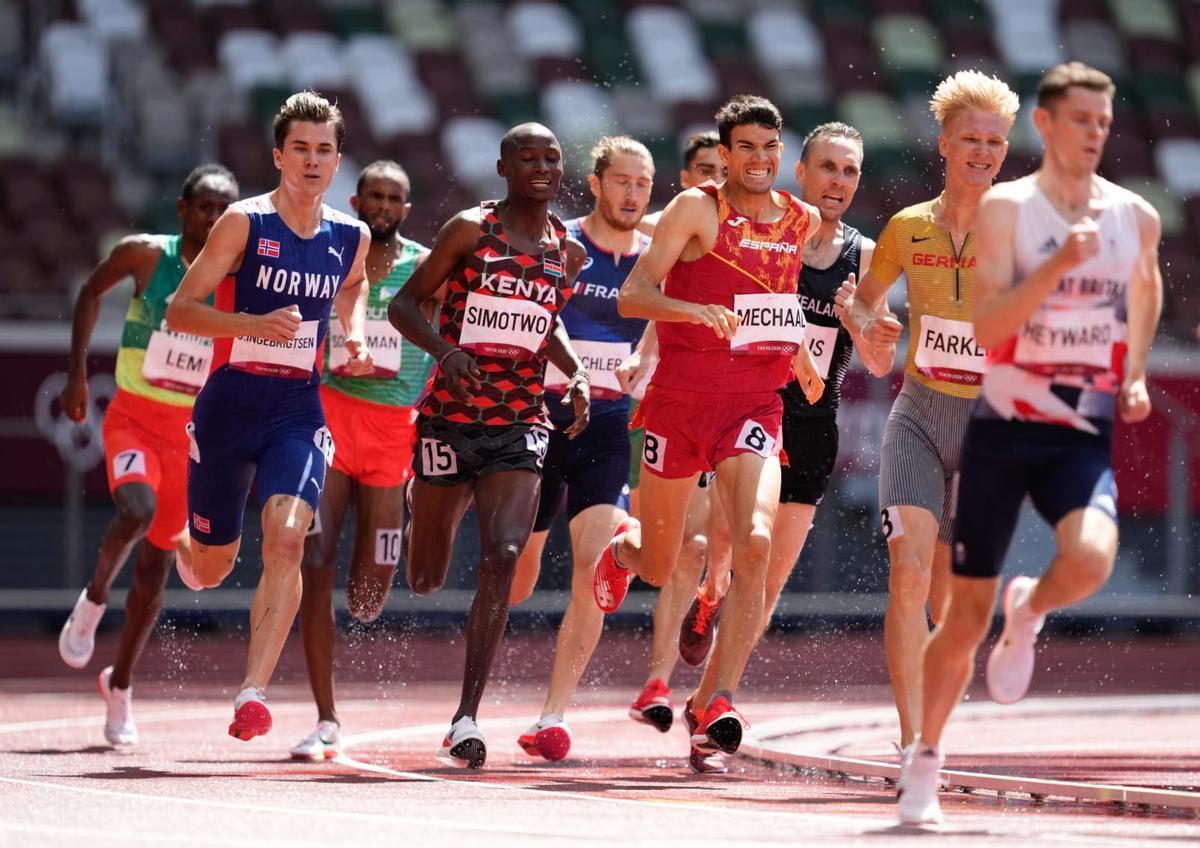 Adel Mechaal, durante su serie.