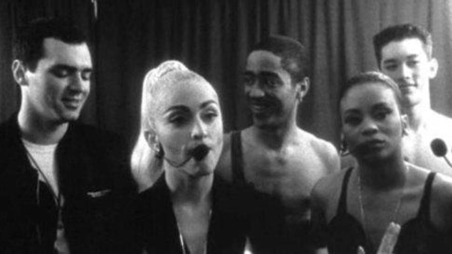 José Xtravaganza, el tercero por la izquierda, detrás de Madonna
