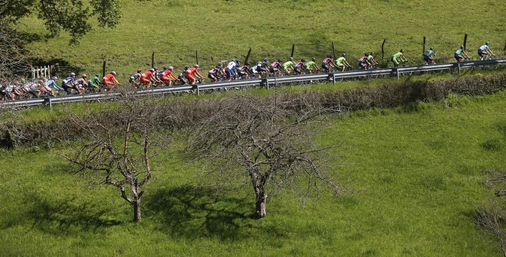 Tercera etapa de la Vuelta Asturias