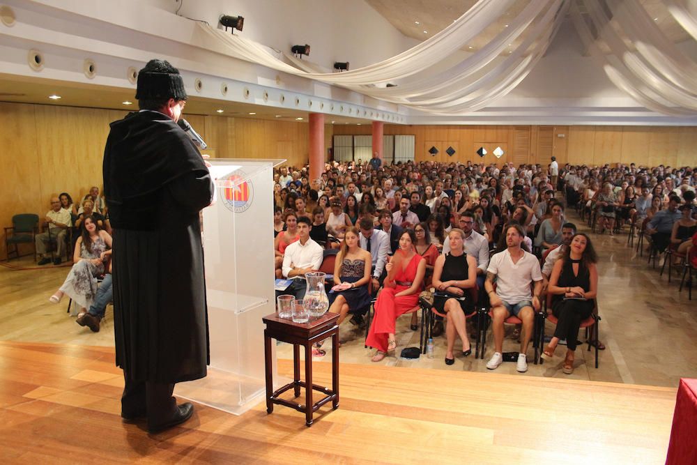 Graduaciones en la Universitat de les Balears