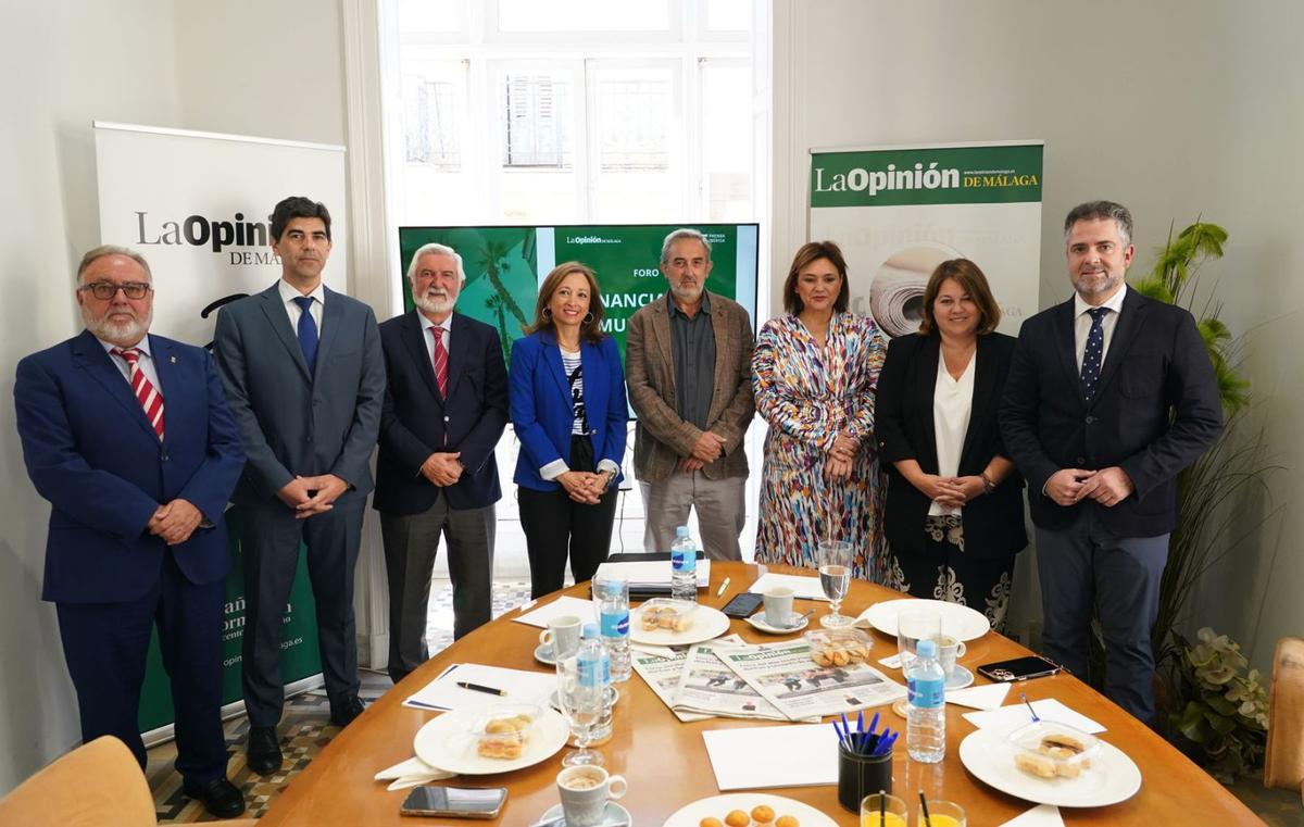 Joaquín Villanova, Francisco Santos, Daniel Carrasco, Patricia Navarro, José R. Mendaza, Margarita del Cid, Natacha Rivas y Carlos Conde .| | ÁLEX ZEA