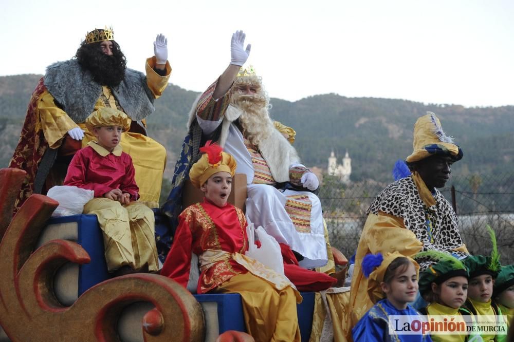 Sus Majestades Los Reyes Magos llegan a Santo Ángel