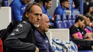 Garrido, cuarto entrenador del Alcoyano: "Lo importante es salvarnos... pero estoy como un niño con zapatos nuevos"