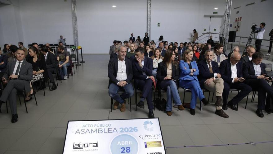 María Calvo, presidenta de FADE: "Con las TIC, Asturias se juega su papel en la economía global"