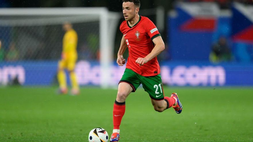 Liverpools Fußball-Star Jota stirbt bei Autounfall in Spanien