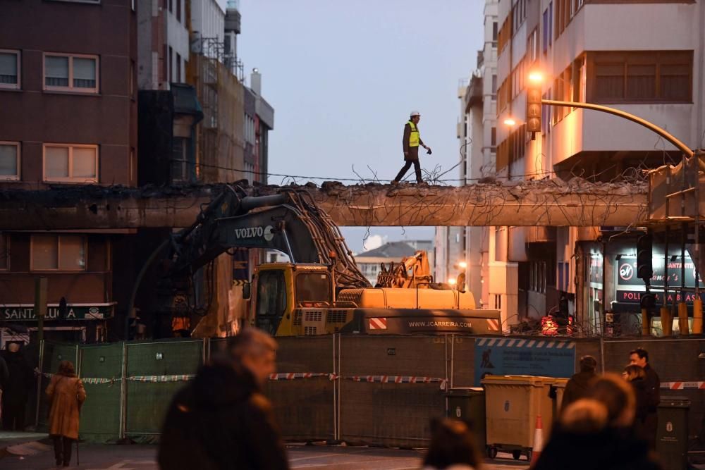 Desmontaje del viaducto de la ronda de Nelle