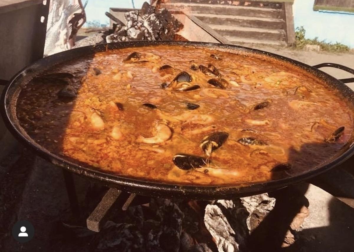 Paella para todos en Restaurante El Deo