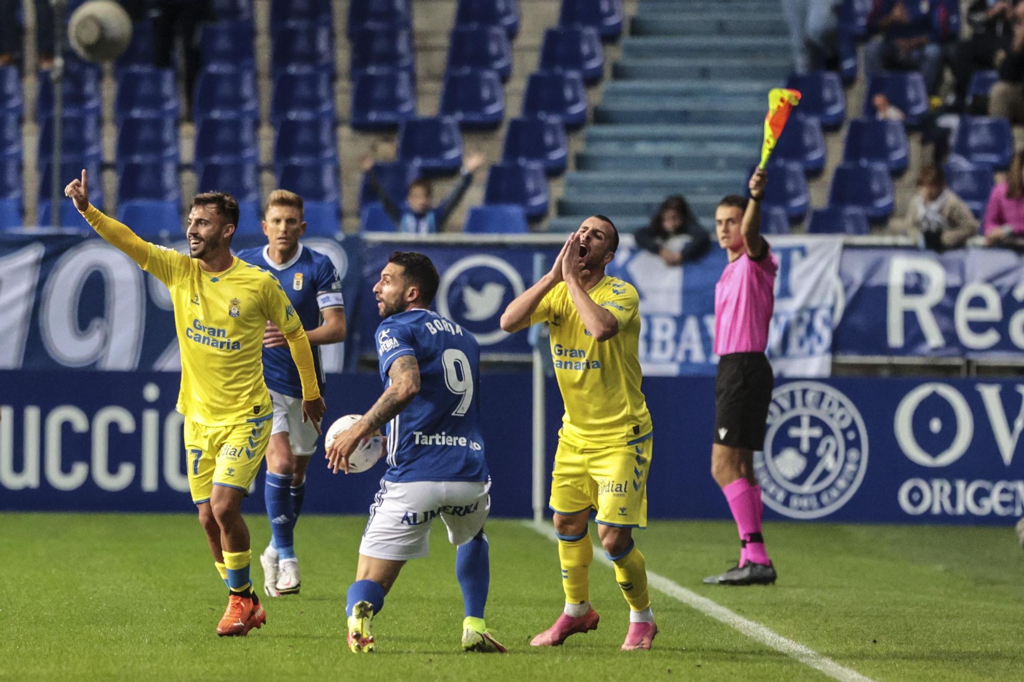 En imágenes: así fue el empate entre el Real Oviedo y Las Palmas