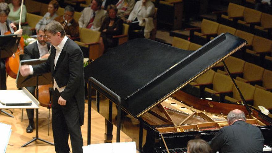 La Joven Orquesta de Canarias debuta en el Alfredo Kraus