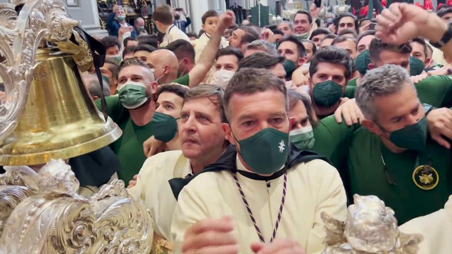 Antonio Banderas, muy emocionado en la Semana Santa de Málaga